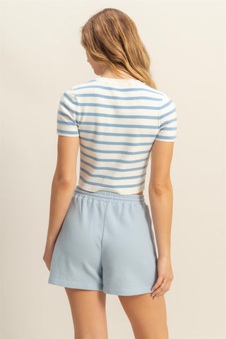 BLUE AND WHITE STRIPED TOP