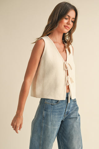 IVORY TIE FRONT TOP