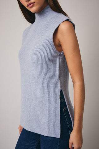 DUSTY BLUE SLEEVELESS SWEATER TOP