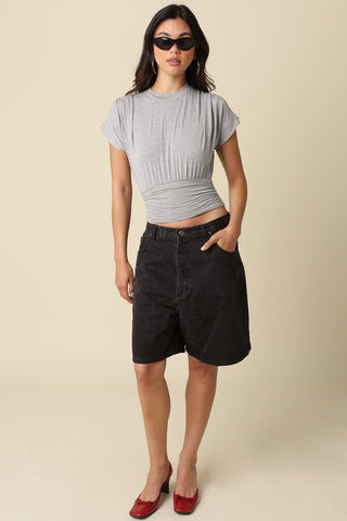LOU CLINCHED TEE