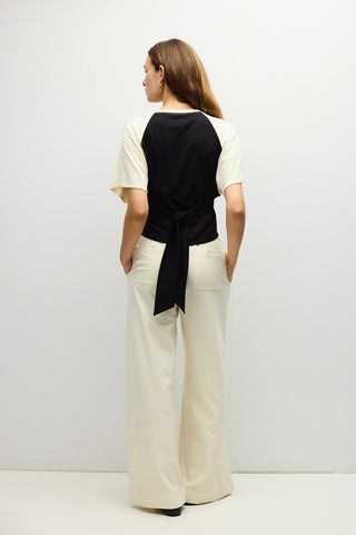 THE TAYLOR TOP