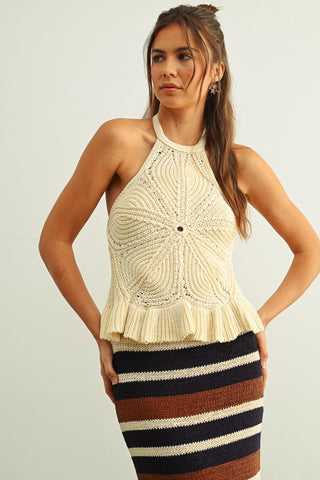FLOWER CROCHET HALTER TOP