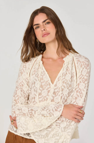 ASTR THE LABEL-TIERED LACED V NECK