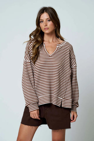 EDITH SPLIT NECK LONG SLEEVE TOP