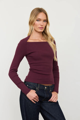BOAT NECK LONG SLEEVE TOP