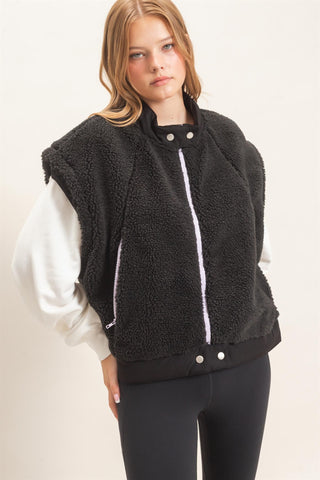 FIRST DOWN SHERPA VEST