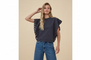 GIBSON FLUTTER SLEEVE TOP