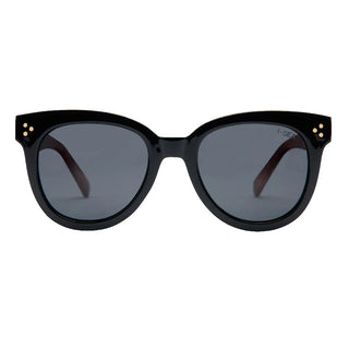 CLEO / BLACK