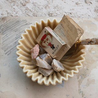 RESIN PLEATED DECORATIVE BOWL