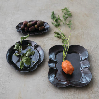 SCALLOPED SMALL DISH