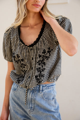 BLACK GINGHAM FLORAL BLOUSE