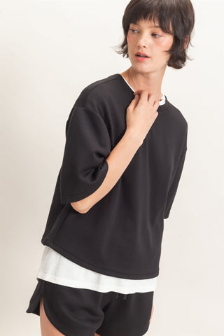 BRITT BLACK SHORT SLEEVE TEE