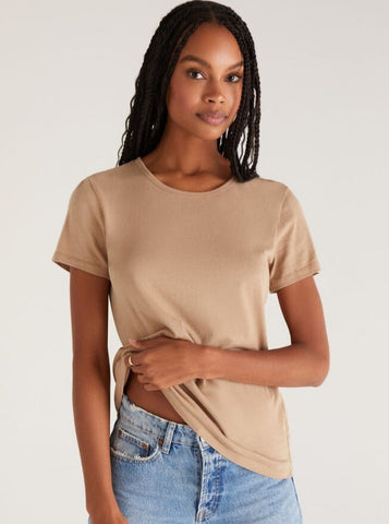 THE CLASSIC TEE