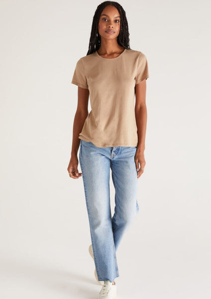 THE CLASSIC TEE
