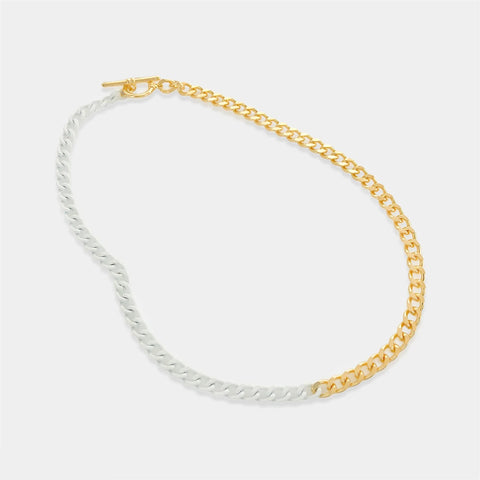 WHITE VIDA NECKLACE